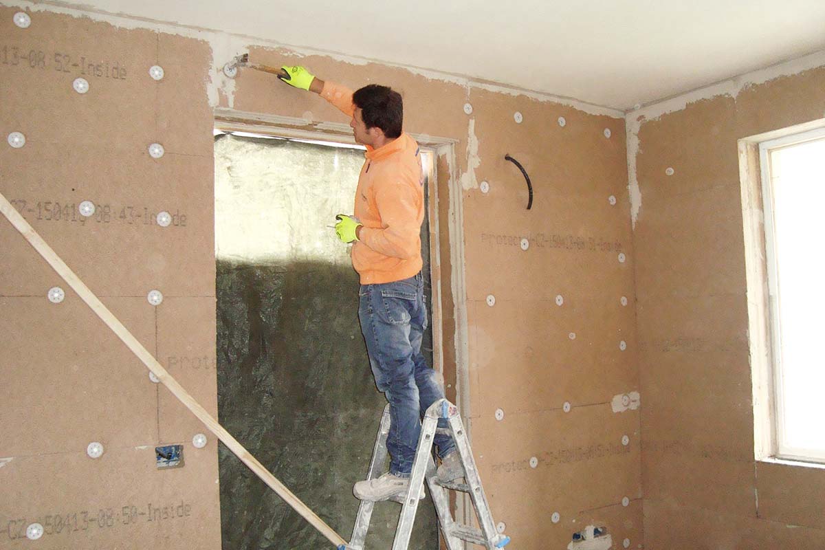 Natural wood fiber thermal insualting system installation